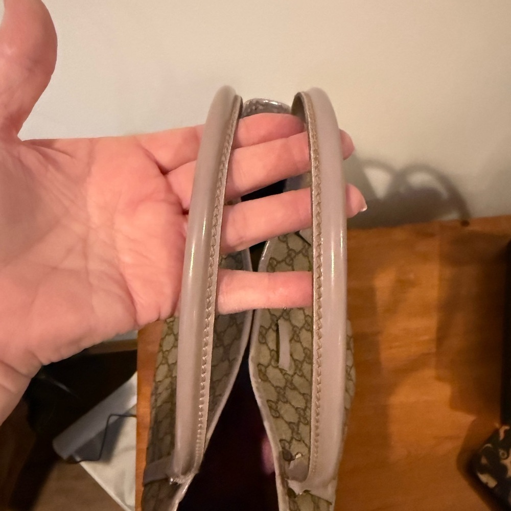 Gucci Monogram Tote Bag with Lilac Trim - Picture 7 of 15